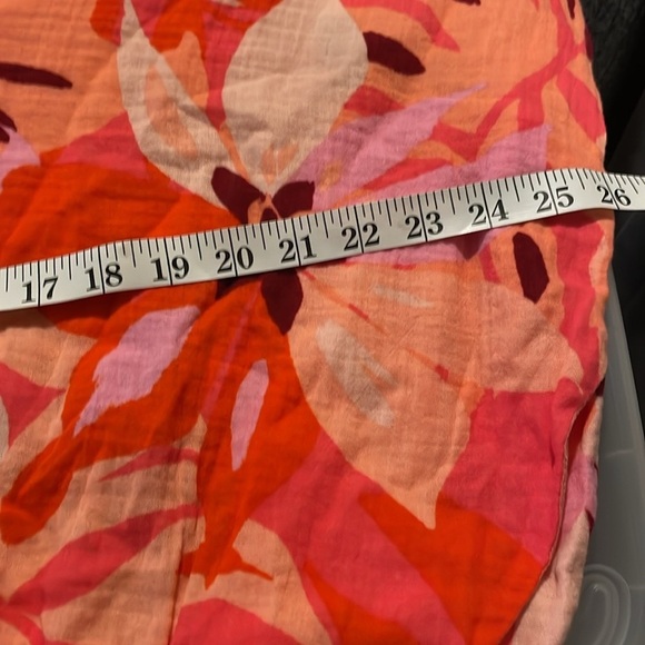 Rafaella  NWT 100% Cotton Floral Shorts Sixe 2X - Picture 7 of 7